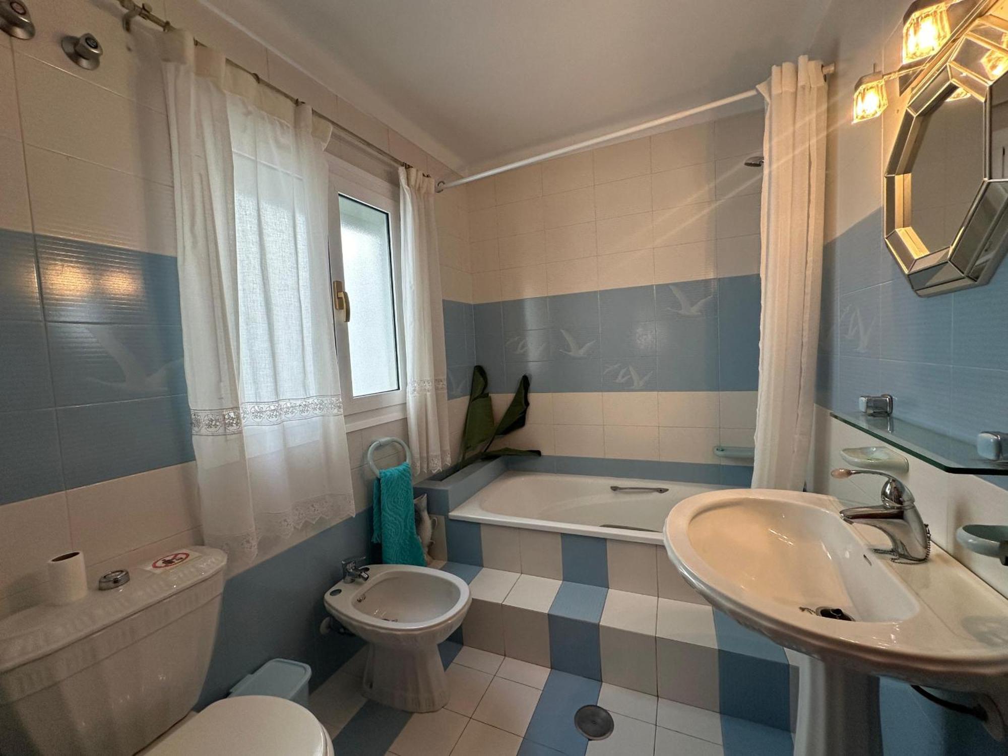Hébergement de vacances R1383 Angustias 12 *